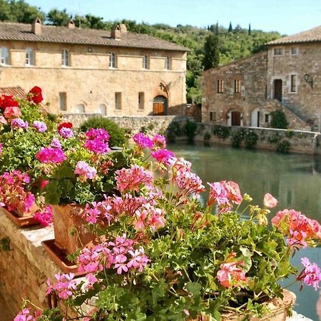 Finestra Sulla Val D'Orcia Apartment San Quirico d'Orcia Ngoại thất bức ảnh